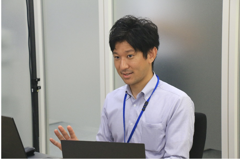 岡谷エレクトロニクス株式会社_02.png